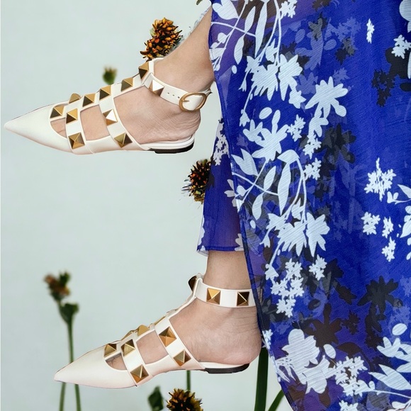 BEAUTIFUL VALENTINO GARAVANI ROMAN STUD BALLERINA SANDALS NEW/UNUSED‼️ - Picture 10 of 12